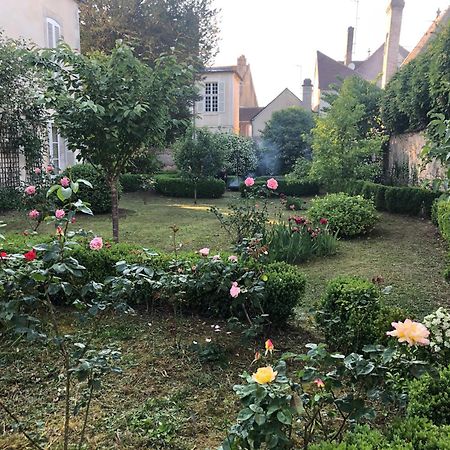 La Villa Ribiere Осер Экстерьер фото