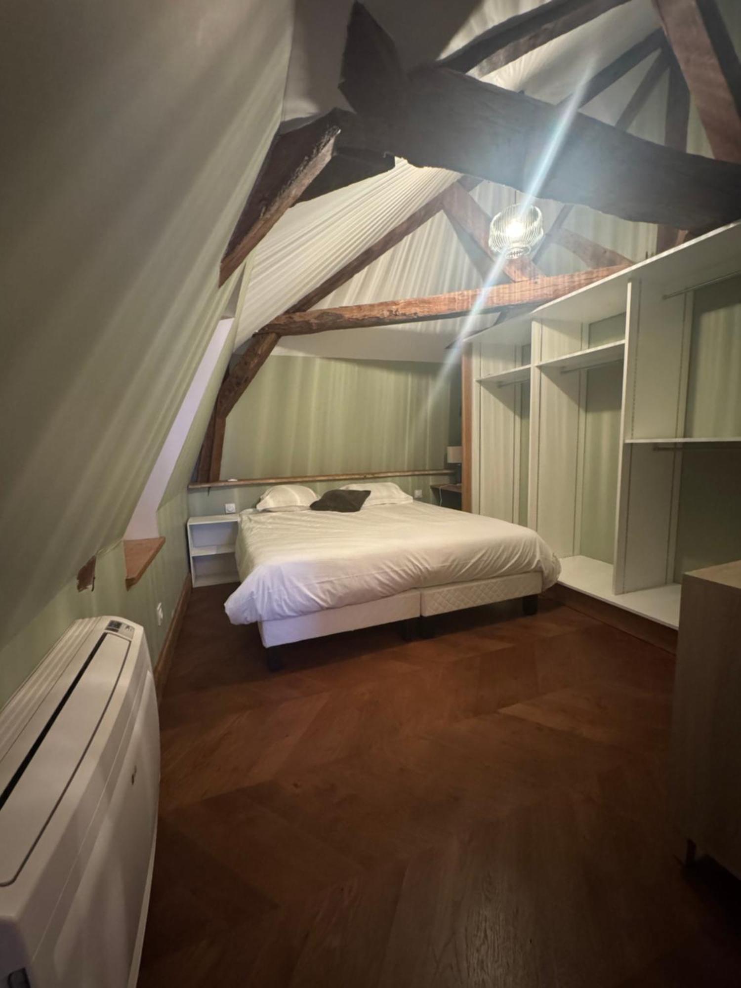 La Villa Ribiere Осер Экстерьер фото
